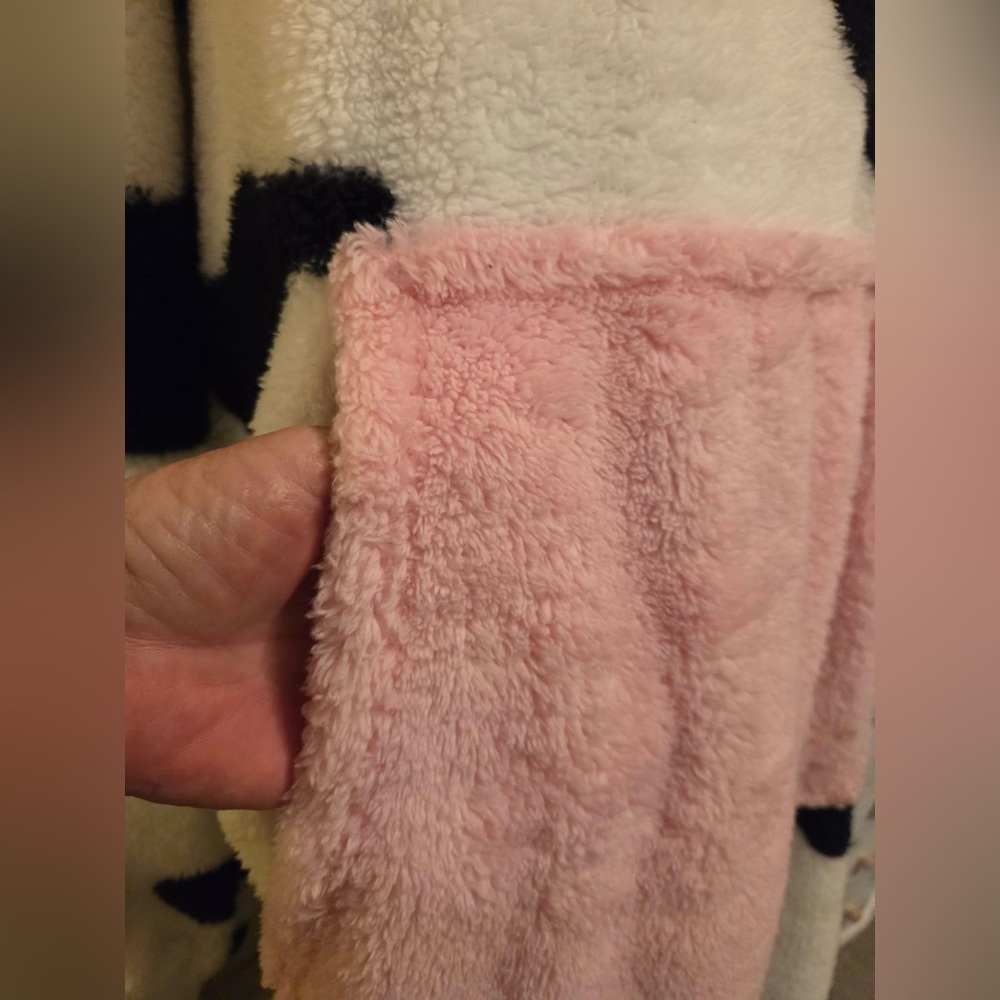 Plush Cow Print Hooded Wearable Pullover Robe/Jammies - Picture 4 of 8